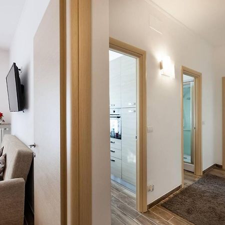 Residenza Larissa Luxury 1 Appartement Verona Buitenkant foto
