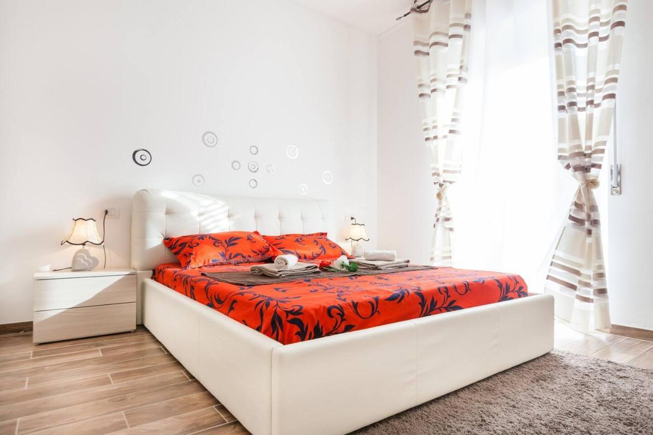 Residenza Larissa Luxury 1 Appartement Verona Buitenkant foto