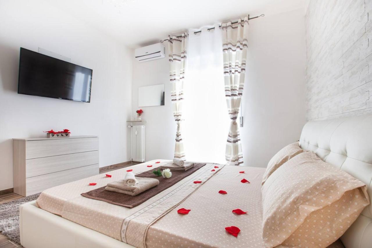 Residenza Larissa Luxury 1 Appartement Verona Buitenkant foto
